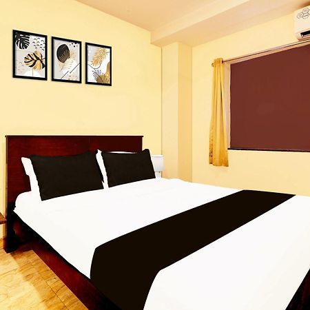 Super Hotel O Mahanadu Formerly Akshaya Bheemas Vijayawāda Exteriör bild