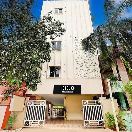Super Hotel O Mahanadu Formerly Akshaya Bheemas Vijayawāda Exteriör bild