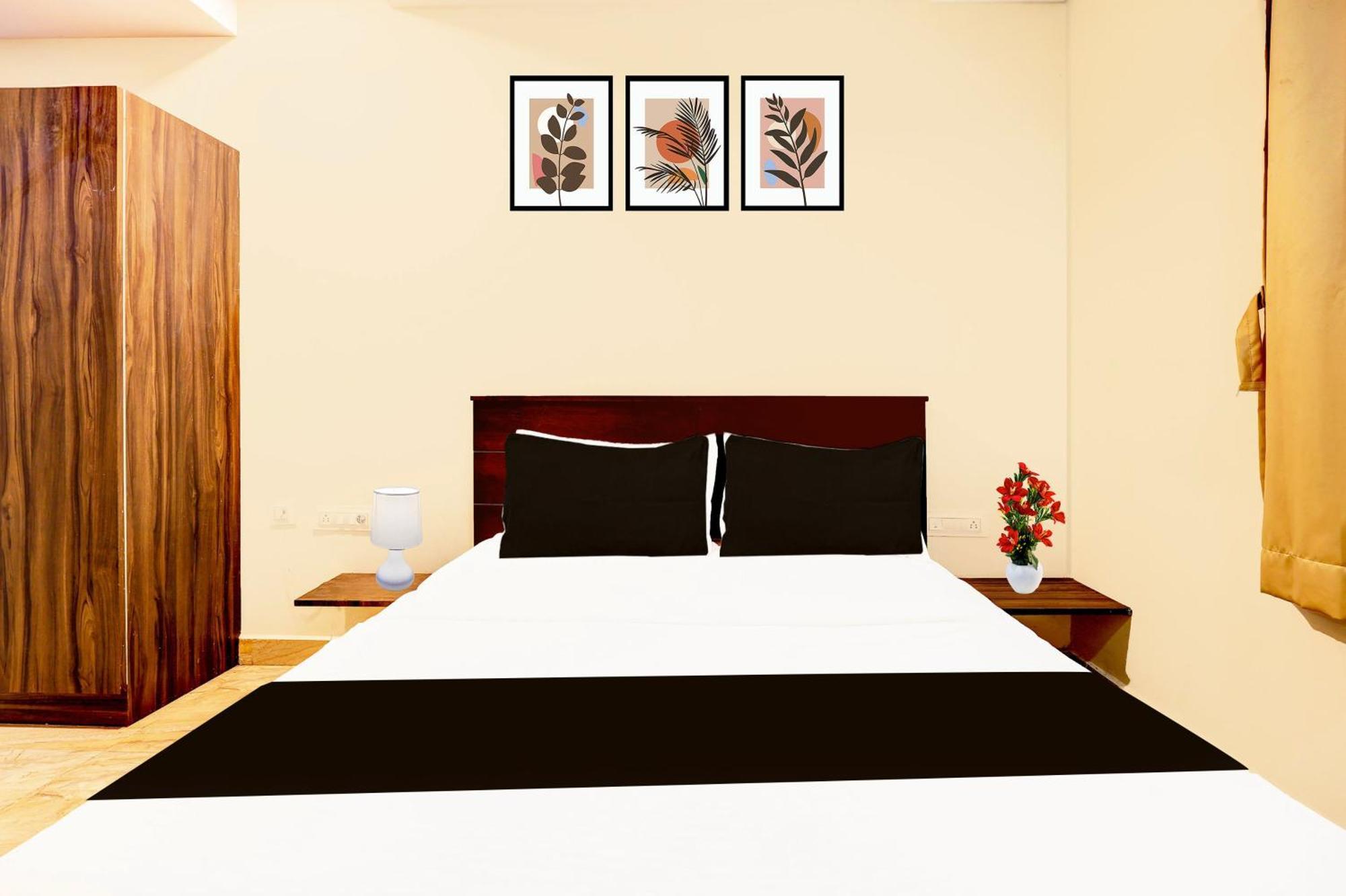 Super Hotel O Mahanadu Formerly Akshaya Bheemas Vijayawāda Exteriör bild